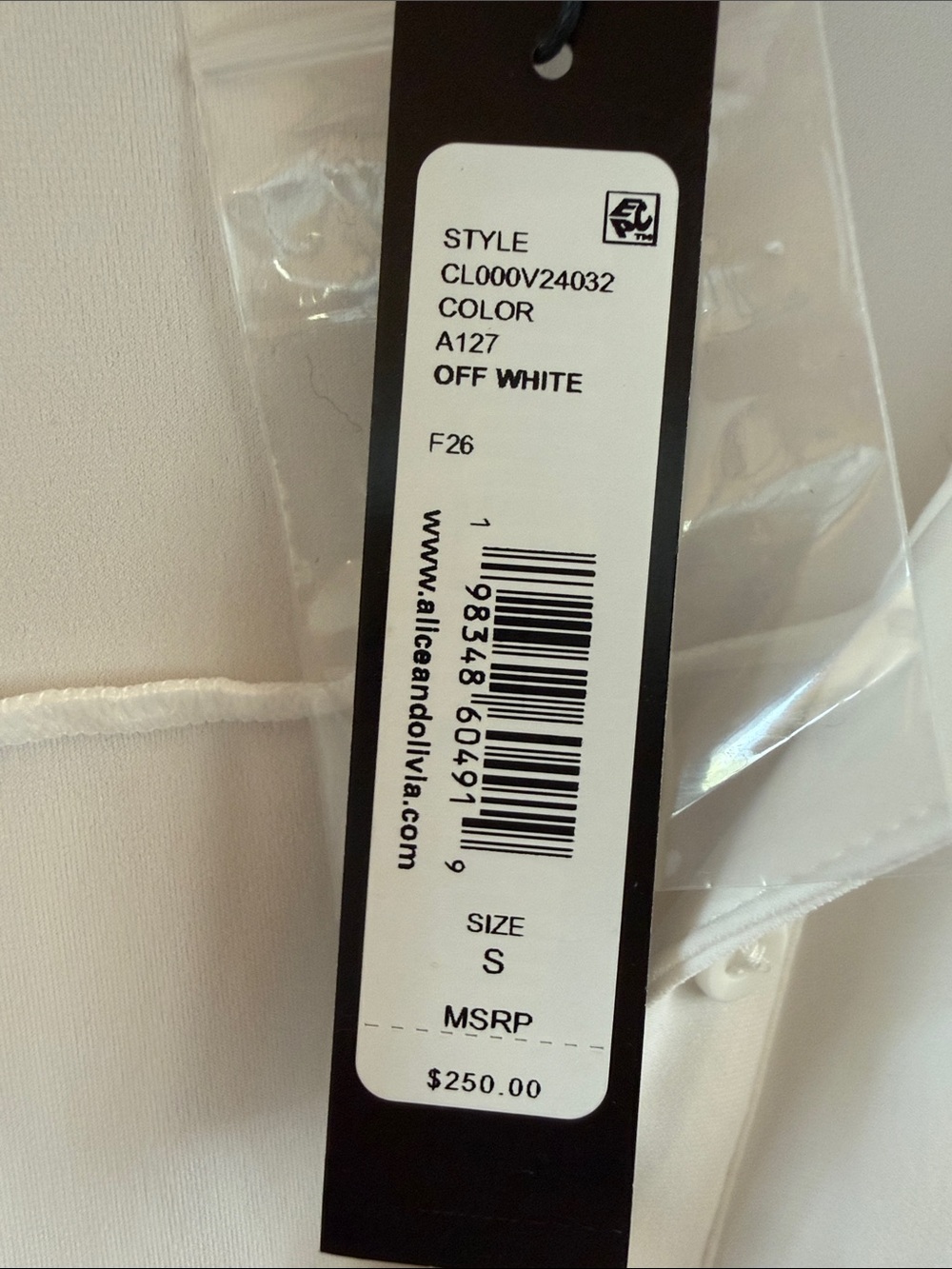 Alice and Olivia FREYA BUTTON DOWN TOP White Color Size Small NWT - Picture 6 of 9